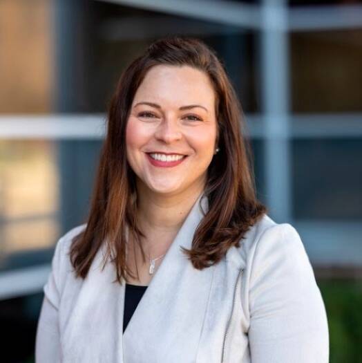 Laurie Beth Nederveld '09